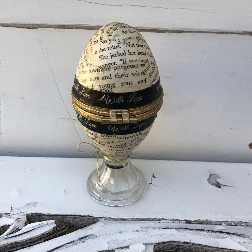 Glass egg - Picture 6 of 7